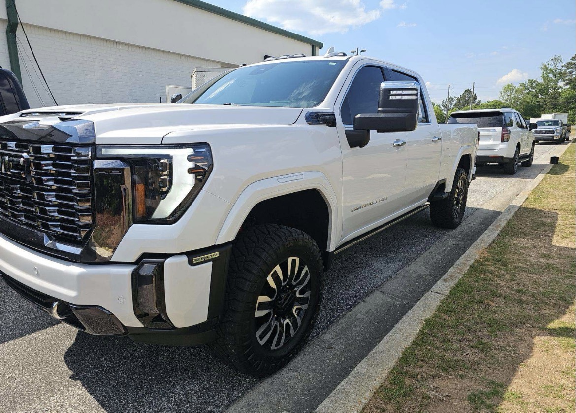 2024 GMC Sierra 2500HD Denali Ultimate